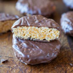 Homemade Little Debbie Star Crunch