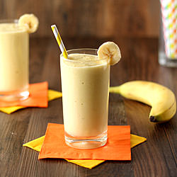 Banana Mango Yogurt Smoothie