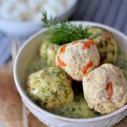 Meatballs in Dill Sauce