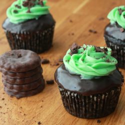 Dark Chocolate Mint Cupcakes