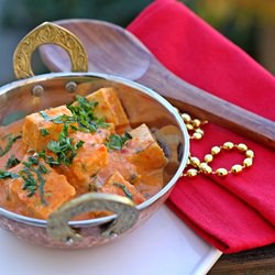Tofu in a Coconut and Pepper Sauce