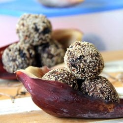 Plantain Flower Balls (Kola Urndai)