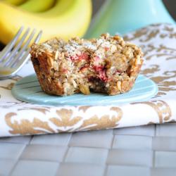 Strawberry Banana Baked Oatmeal