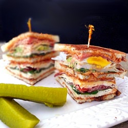 Club Sandwich with Chipotle Aioli
