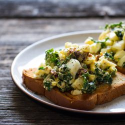 Mayo-less Stuffed Egg Salad