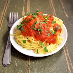 Pasta w/ Tomato Sauce