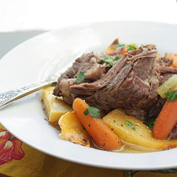 Super Easy Slow Cooker Pot Roast