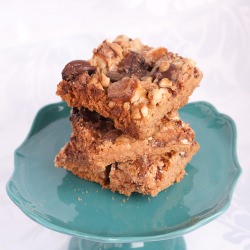 Peanut Butter Pretzel Magic Bars