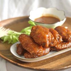 Sweet and Sticky Hot Wings
