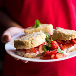 Vegan Strawberry Shortcake