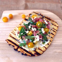 Garlic and Arugula Flatbread