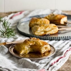 Bite Sized Baked Brie