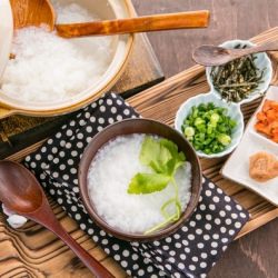 Japanese Rice Porridge (Okayu)