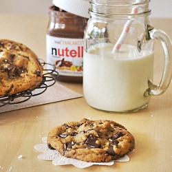 Nutella-Stuffed Cookies