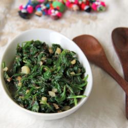 Spinach with Sesame Seeds