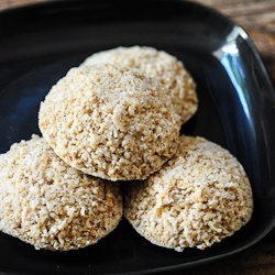 Dalia Idli -Broken Wheat Idli