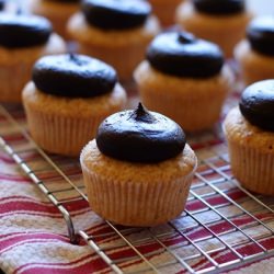 Chocolate Strawberry Cupcakes