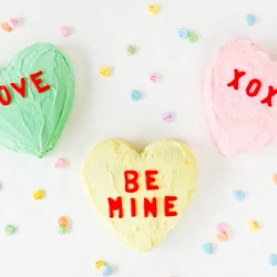 Conversation Heart Cakes