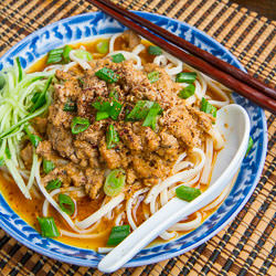 Dan Dan Mian