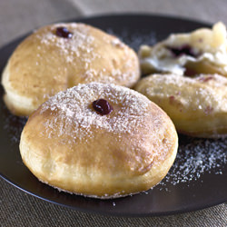 Vegan Krapfen with Jam