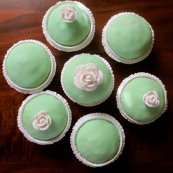 Princess Torte Cupcakes