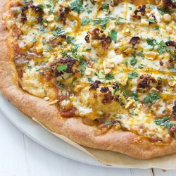 Indian Cauliflower Pizza