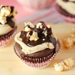 Chocolate Caramel Corn Cupcakes