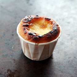 Mini Creme Brulee Cupcakes