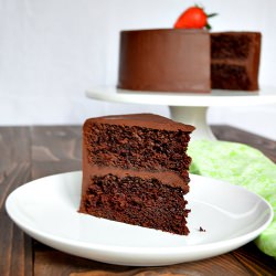 Moist Chocolate Cake With Ganache
