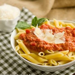 Penne with Spicy Tomato Cream Sauce