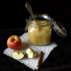 Homemade Apple Sauce