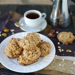 Raisin Pecan Oatmeal Cookies