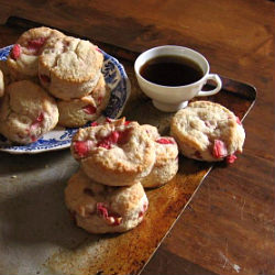 Strawberry Biscuits