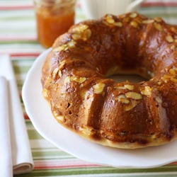 Apricot-Glazed Coffeecake