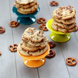 Peanut Butter Pretzel Cookies