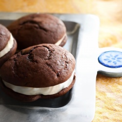 Chocolate-Whoopie Pie