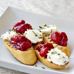 Strawberry Balsamic Chutney