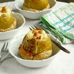 Baked Apple Cupcake
