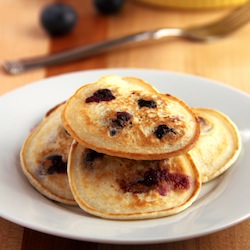 Blueberry Almond Flat-Cakes