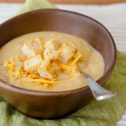 Cheesy Cauliflower Soup