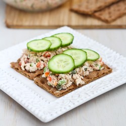 Low-Fat Salmon Salad Capers