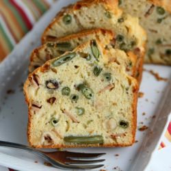 Green Bean Spelt Cake with Hazelnut