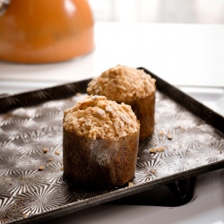 Banana Streusel Cakes