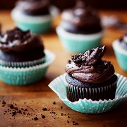 Chocolate Cupcakes + Oreo Frosting