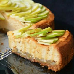 Caramel Apple Cheesecake