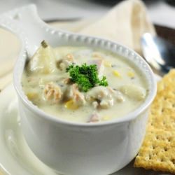Slow-Cooker Clam Chowder