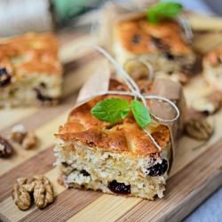 Squirrel Cake