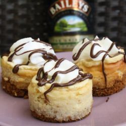 Mini Bailey’s Cheesecakes