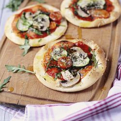 Vegan Mini Pizza