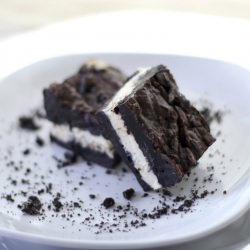 Oreo Cheesecake Bars